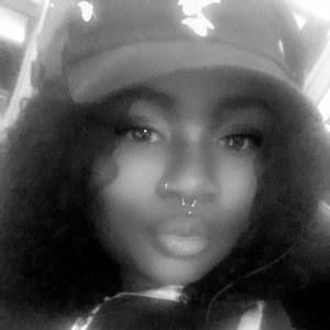 Meet your Posher, Faith